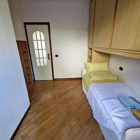 La Casa Della Nonna Sara Abbadia Lariana